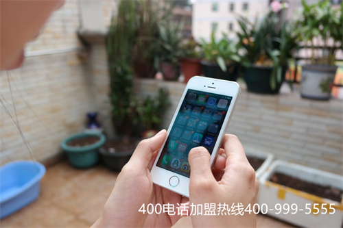 (400服務(wù)電話怎么打)(服務(wù)型企業(yè)在選擇400電話的時候要注意什么)